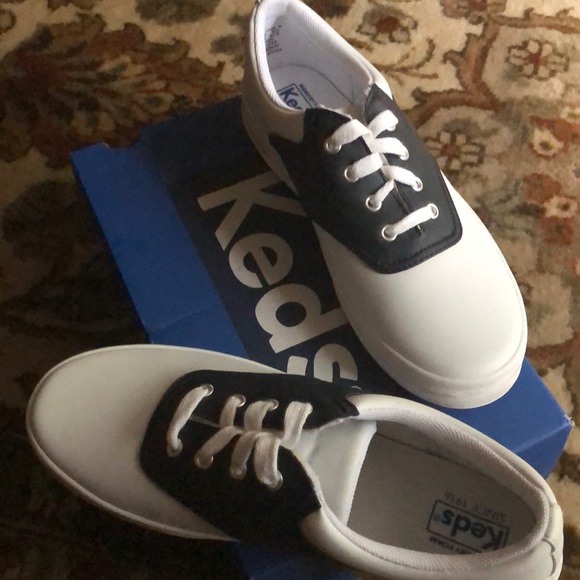 keds navy and white saddle oxfords